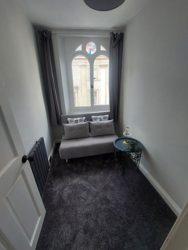 2 Bed Flat, Dover Place, BS8 photo 4