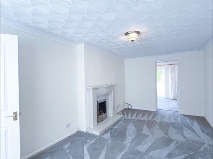 3 Bed End Terrace, Holly Lodge Road, NP44