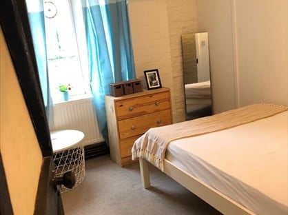 3 Bed Flat, St. Peter's Street Mews, N1