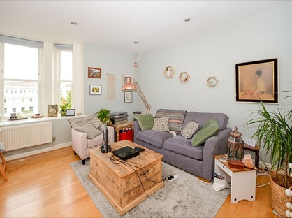 2 Bed Flat, Arch View Crescent, L1
