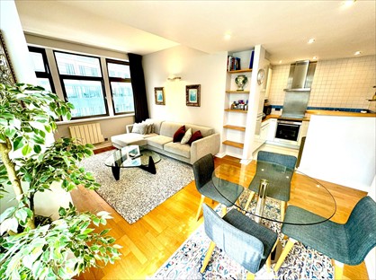 1 Bed Flat, Bishopsgate, EC2M