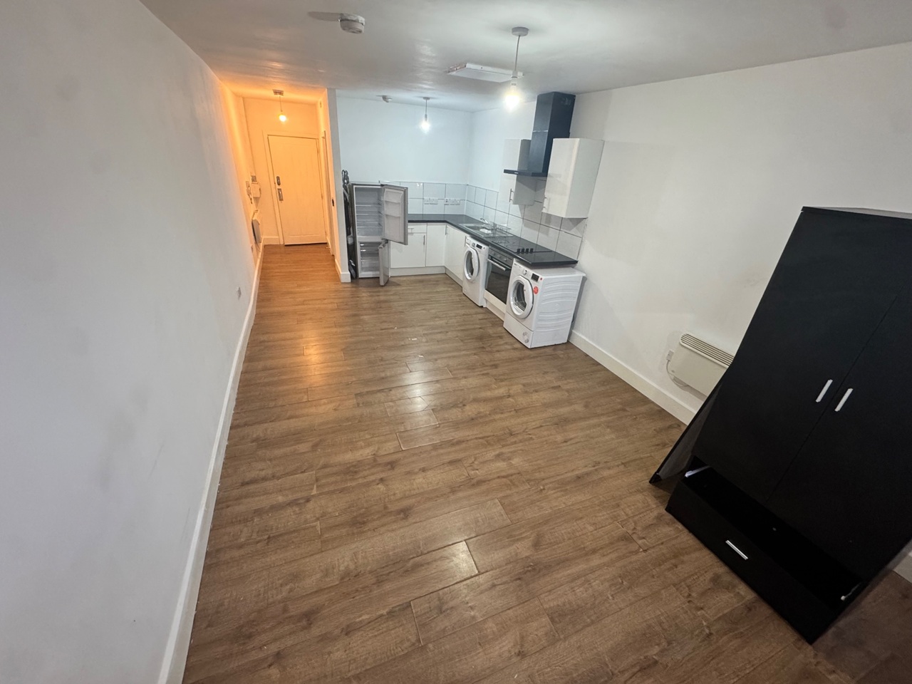 Studio Flat, Central House, LE1 photo 2