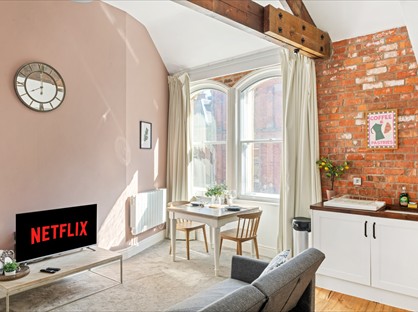 1 Bed Flat, St Peter's Gate, NG1