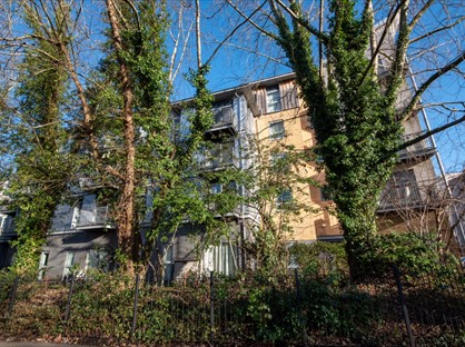 1 Bed Flat, Coombe Way, GU14