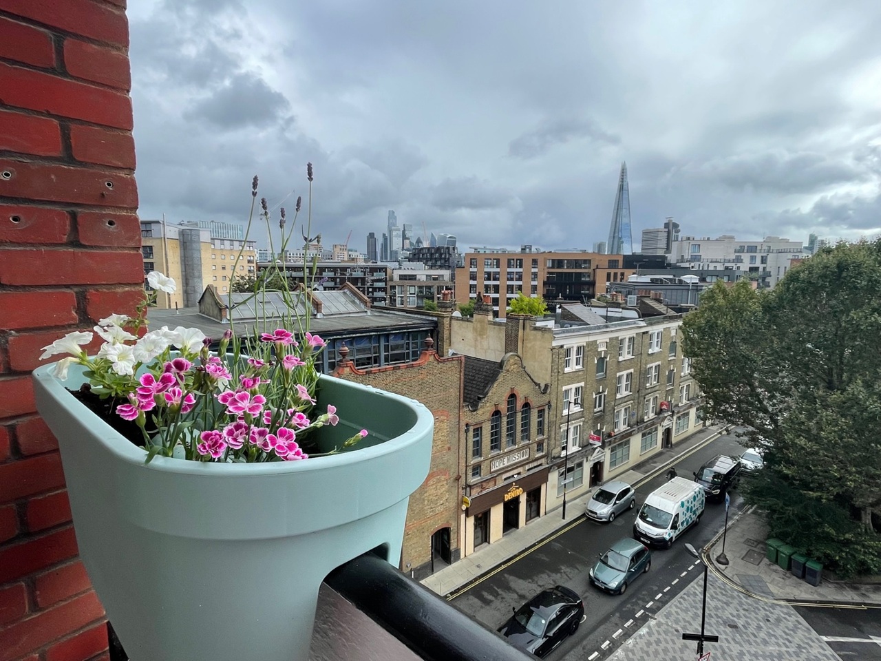Additional image 4 of 2 Bed Flat, Tadworth House, SE1, N1 7GU