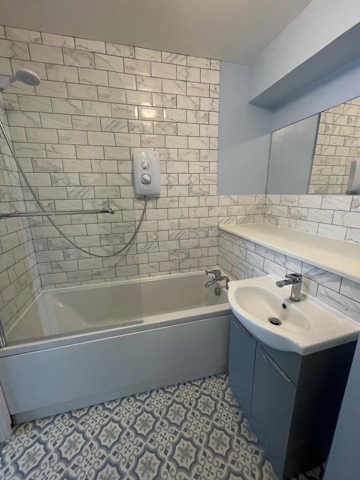 Additional image 9 of 2 Bed Flat, Tadworth House, SE1, N1 7GU