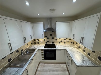 1 Bed Flat, Odette Court, WD6