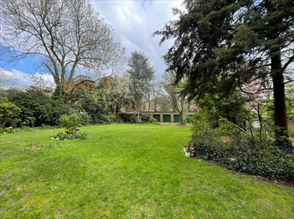 2 Bed Flat, Fentons, SE3