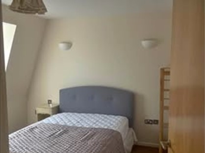 Room in a Shared House, Sambrook House, E1