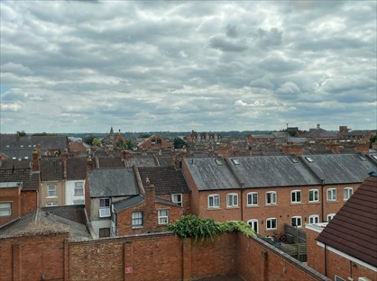 3 Bed Flat, Grove Works, NN1