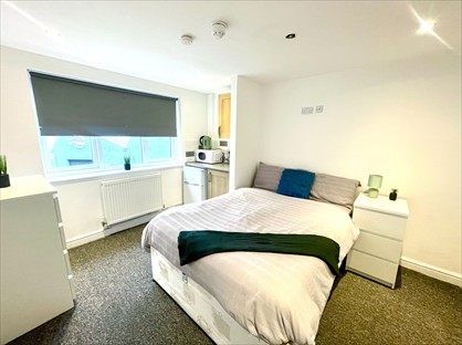 Studio Flat, Intown, WS1