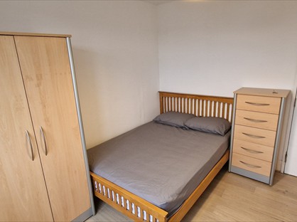 Room in a Shared House, Hartley House, SW15