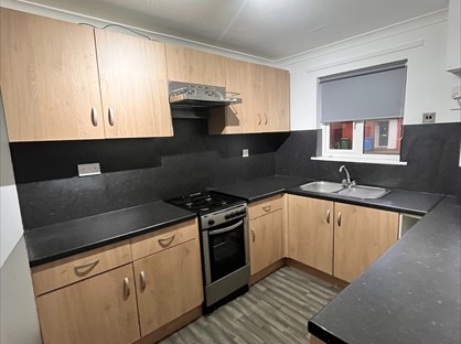 3 Bed Semi-Detached House, Jervis Close, WA2