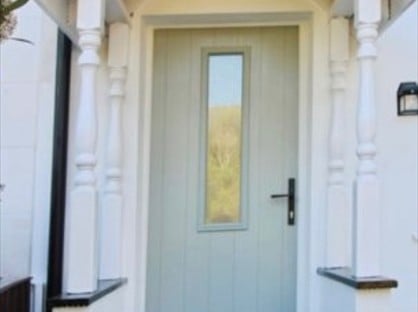 2 Bed Terraced House, Ringley Road, M26