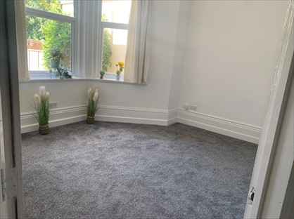 2 Bed Flat, Arthurs Hill, PO37
