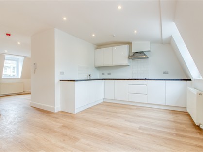 Studio Flat, Swinton Street, WC1X