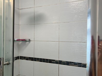 1 Bed Detached House, Harrowcrescent, RM3