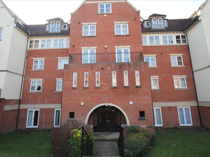 2 Bed Flat, Cottage Close, HA2