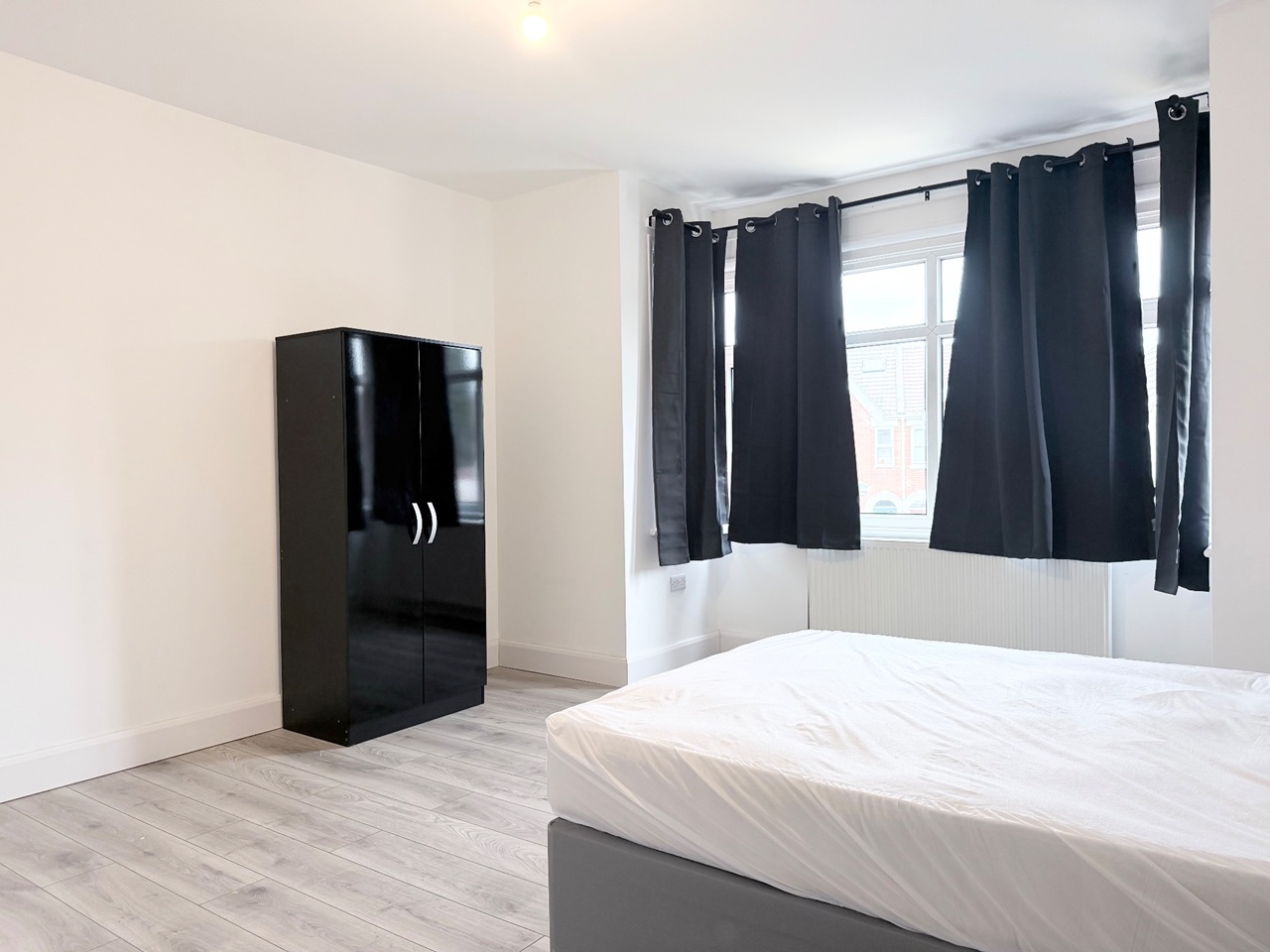 Additional image 3 of Room in a Shared House, Hill Lane, SO15, N1 7GU