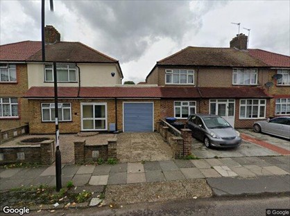 Room in a Shared House, Brookfield Road, N9
