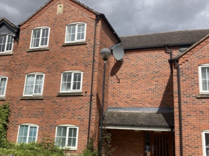 2 Bed Flat, Alcester Road, CV37