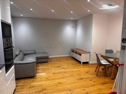 2 Bed Flat, Kelly Avenue, SE15