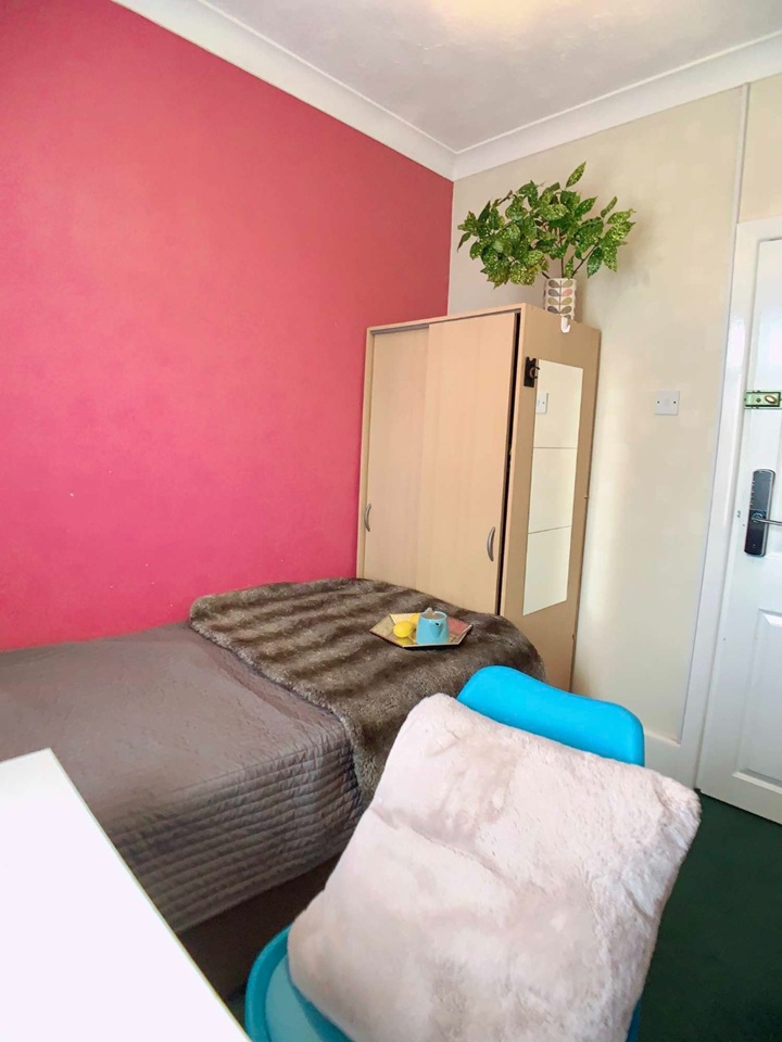 Additional image 4 of Room in a Shared House, Broadlands Road, SO17, N1 7GU