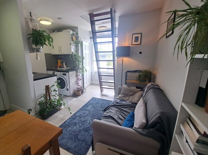 Studio Flat, Mornington Crescent, NW1