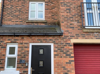 4 Bed End Terrace, Queens Gate, DH8