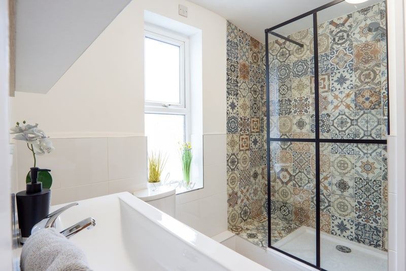 Room in a Shared House, Liverpool, L4 photo 2