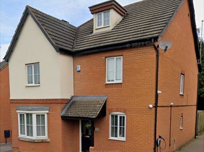 5 Bed Detached House, Home Close, NN4