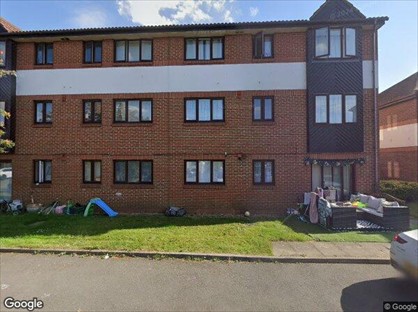 2 Bed Flat, Brimfield Road, RM19