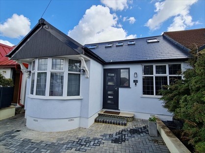 Room in a Shared House, Rushden Gardens, IG5