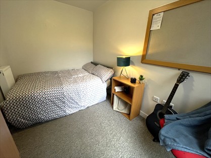 Room in a Shared House, Sparkford Close, SO22