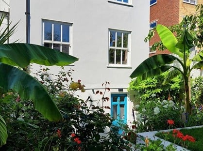 1 Bed Flat, Queen's Crescent, PO5