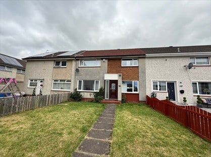 3 Bed Terraced House, Maree Place, KA12