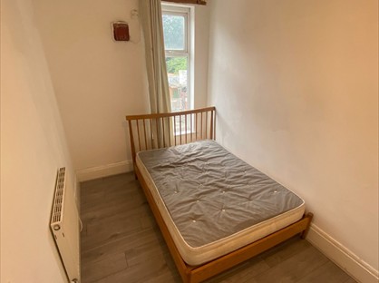 2 Bed Flat, Manchester, M19