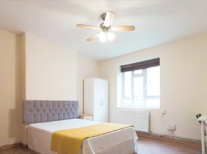 4 Bed Flat, Hathersley House, SW2