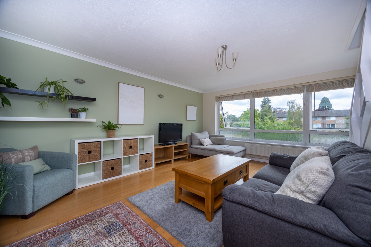2 Bed Maisonette, Lima Court, RG1