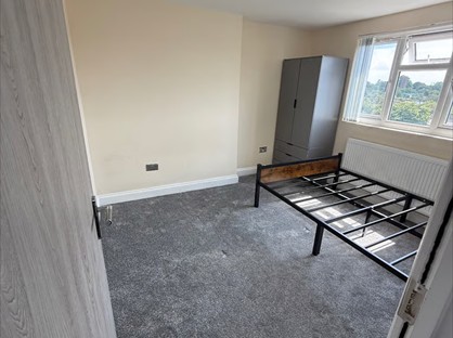 Room in a Shared House, Mayfield Road, CR7