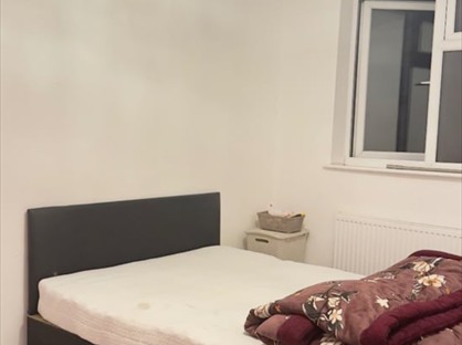 Room in a Shared House, Elmgate Avenue, TW13