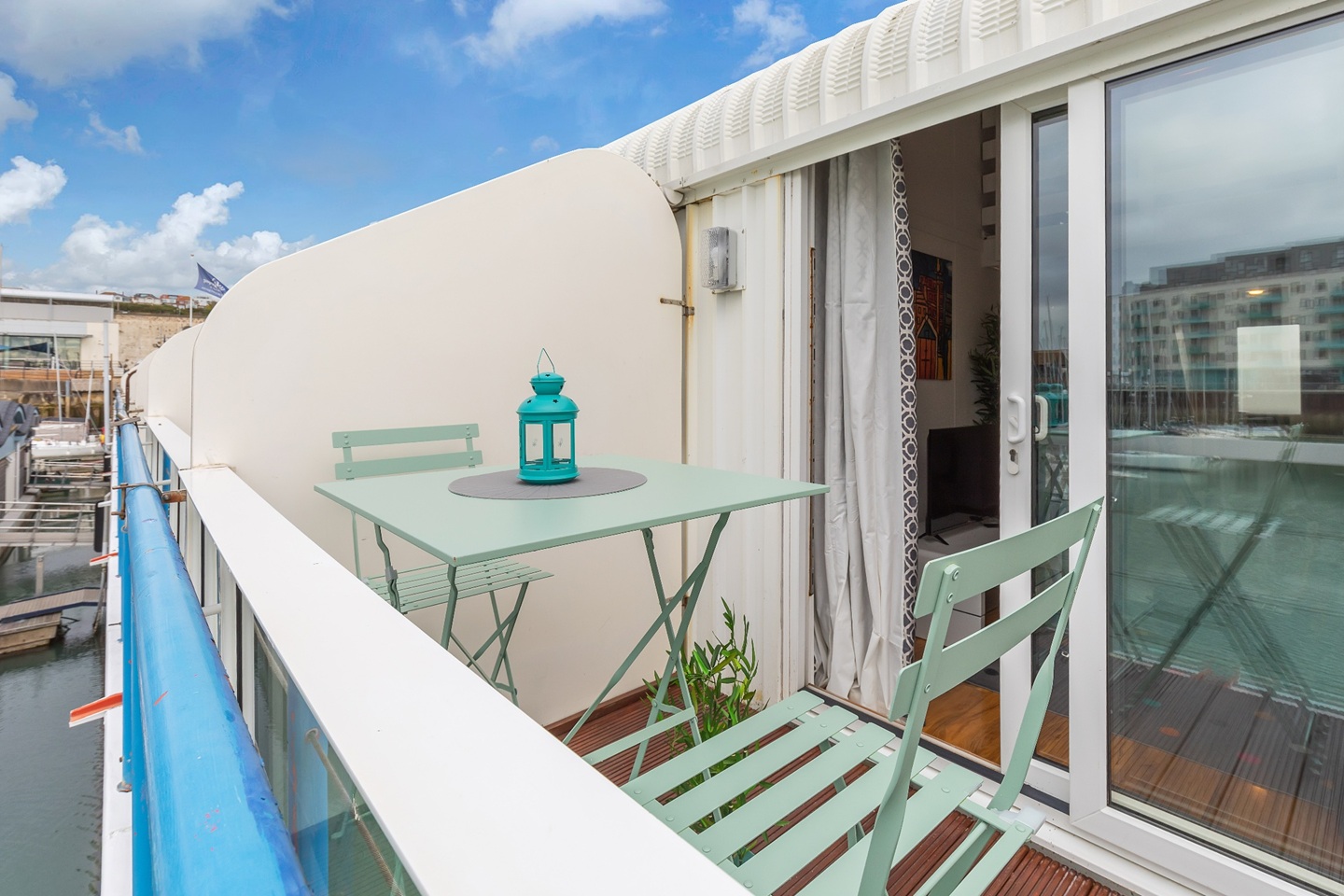 1 Bed Maisonette, Western Concourse, BN2 photo 4