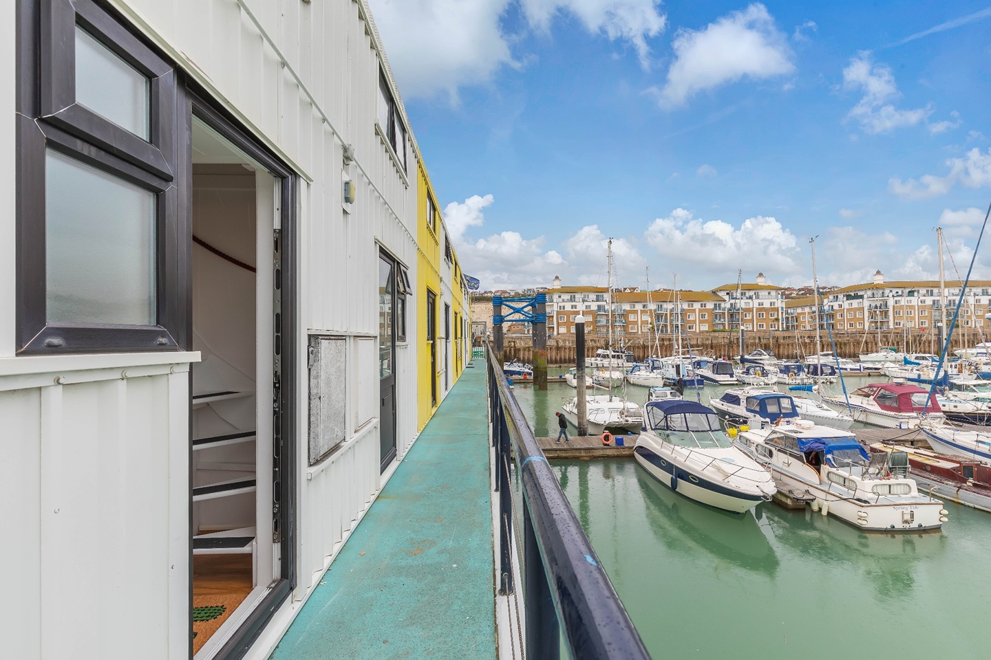 1 Bed Maisonette, Western Concourse, BN2 photo 2