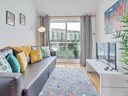 1 Bed Maisonette, Western Concourse, BN2