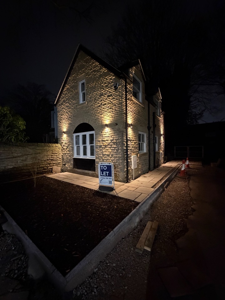 Additional image 12 of 2 Bed Detached House, Broomhall Road, S10, N1 7GU