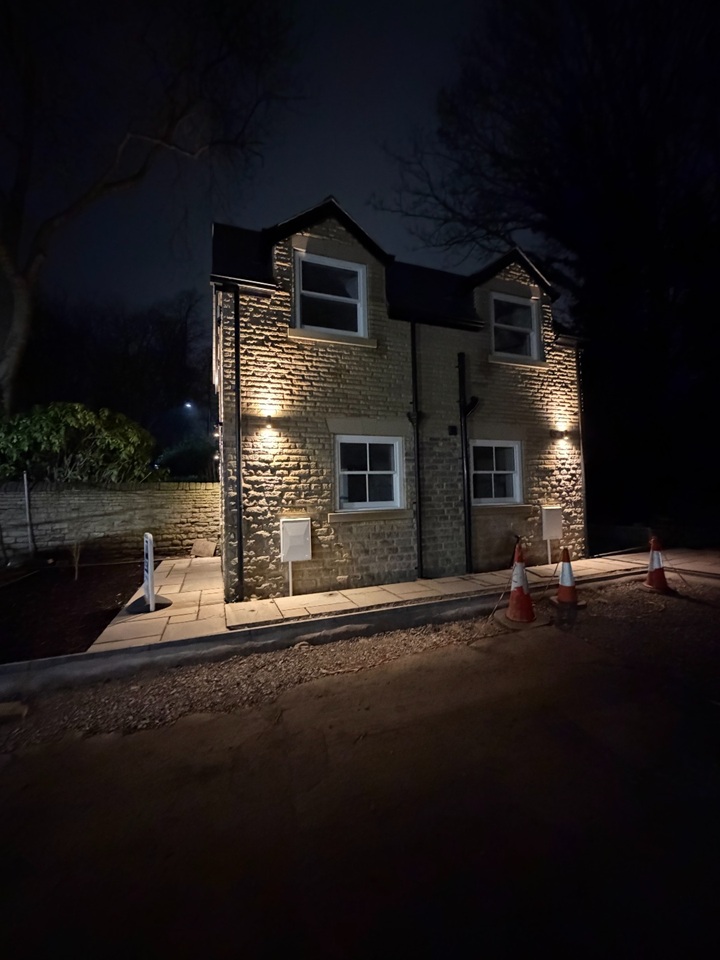 Additional image 14 of 2 Bed Detached House, Broomhall Road, S10, N1 7GU