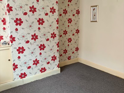 2 Bed Terraced House, Spencer Street, S44