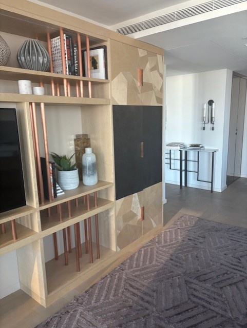 3 Bed Flat, Upper Ground, SE1 photo 2