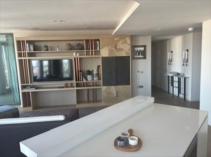 3 Bed Flat, Upper Ground, SE1