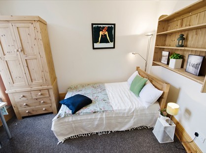 Room in a Shared House, Clarkson Street, S10